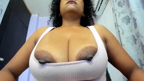 Lorena Parlove online show from 03.26.26