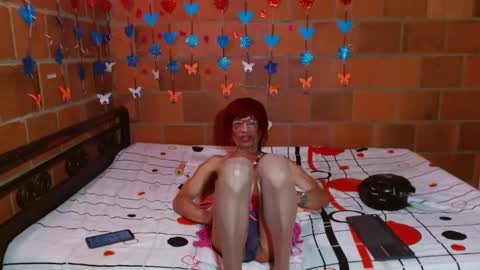 Lorena Capelli online show from 10.23.25