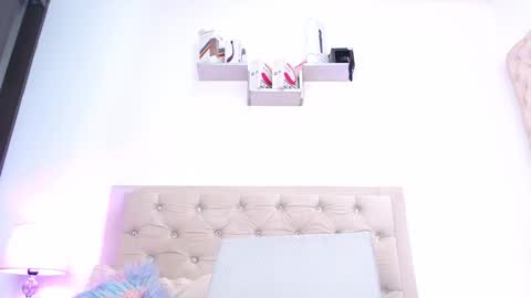 Snapshot of lorennahernandez chatting on 12.12.24 Lorena online show from 12.12.24