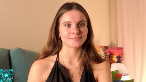 Snapshot of lorettadunnelli chatting on 11.24.25 Chloe for Fan BlackHole online show from 11.24.25