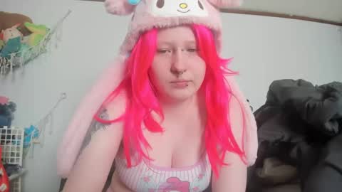 Lori Critter online show from 03.01.25