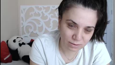 Snapshot of lorragrey chatting on 02.23.25 LorraGrey online show from 02.23.25