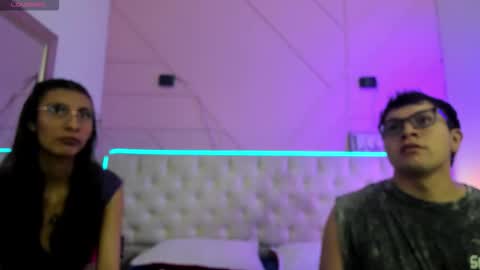 Snapshot of los_inquietos chatting on 02.26.26 Los inquietos online show from 02.26.26