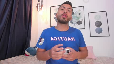 JUAN  JUAN online show from 12.25.24