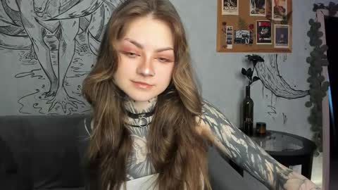 Snapshot of lostallice chatting on 02.15.26 lostallice online show from 02.15.26