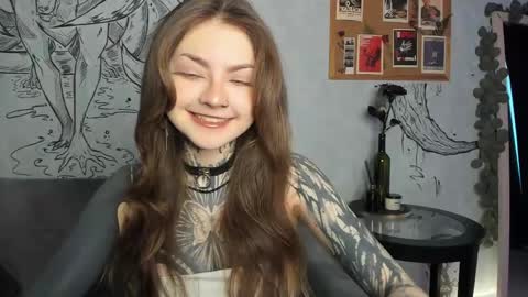 Snapshot of lostallice chatting on 03.25.26 lostallice online show from 03.25.26