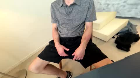 Snapshot of lostpuppyboy chatting on 02.27.26 lostpuppyboy online show from 02.27.26