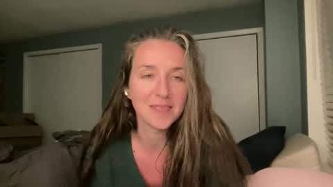 lothlori online show from 04.20.26