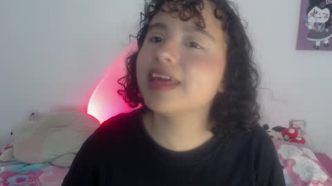 lou_cuteee online show from 01.30.25