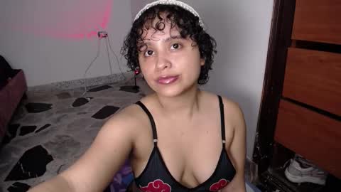 lou_cuteee online show from 10.31.25