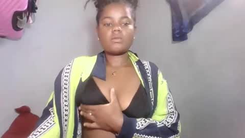 louane98 online show from 02.15.26