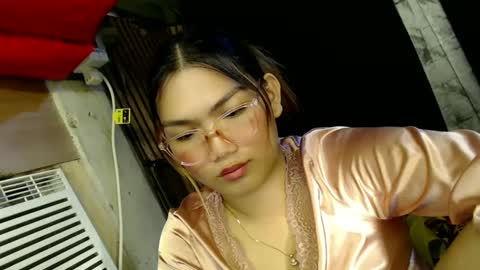 Snapshot of louheart chatting on 01.04.25 Sweet online show from 01.04.25