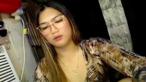 Snapshot of louheart chatting on 01.14.25 Sweet online show from 01.14.25