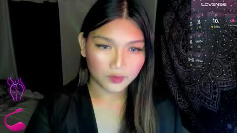 Snapshot of louheart chatting on 11.20.25 Sweet online show from 11.20.25