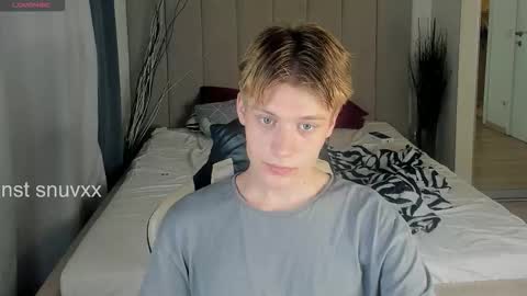 Snapshot of louie_evans chatting on 09.12.25 louie_evans online show from 09.12.25