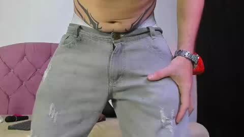 OF louis bcasta1 online show from 03.06.25