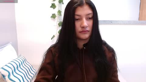 Snapshot of louis_k chatting on 04.23.26 Louis K online show from 04.23.26