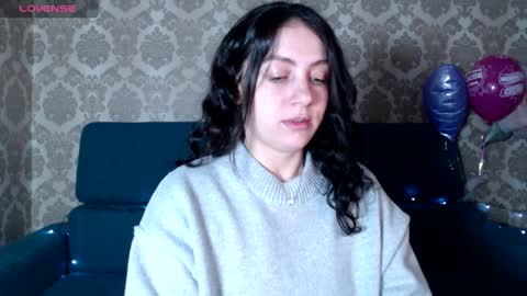 Louise online show from 02.05.25