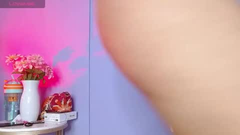 lourdes_moon22 online show from 10.16.25