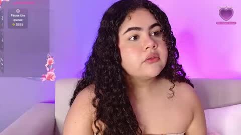 lourdes_moon22 online show from 12.22.25