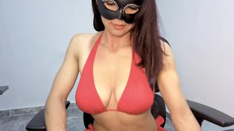 Nina online show from 05.21.26