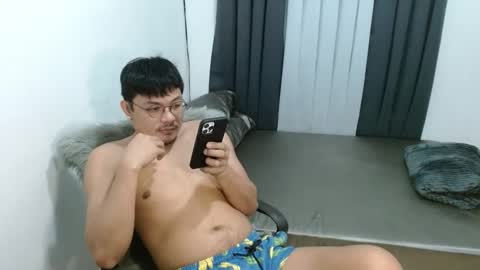 love_hottieh online show from 11.14.25