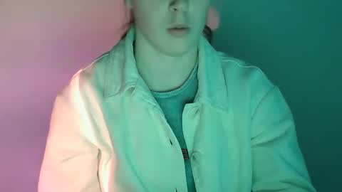 Vivian online show from 12.03.25