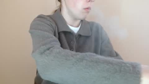 Vivian online show from 04.24.26