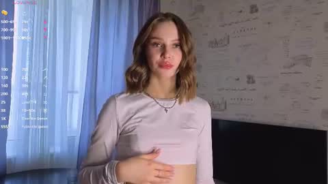 Bella  online show from 06.17.26