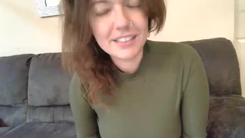 Snapshot of loveconnie chatting on 11.15.25 Connie Rae online show from 11.15.25