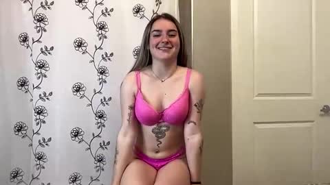 Olivia Rose online show from 02.15.26