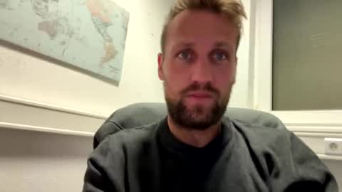 Snapshot of lovefuesse chatting on 11.11.25 lovefuesse online show from 11.11.25