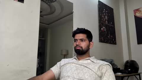 Snapshot of lovehairyindian chatting on 03.06.25 Indian hairy online show from 03.06.25