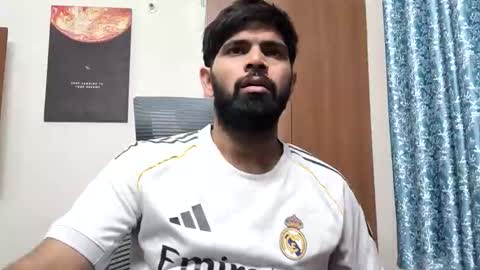 Snapshot of lovehairyindian chatting on 11.11.25 Indian hairy online show from 11.11.25