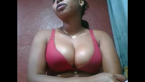 loveinlife750427 online show from 10.23.25