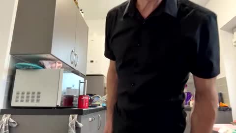 Snapshot of loveit23456 chatting on 12.01.25 getnaked123 online show from 12.01.25