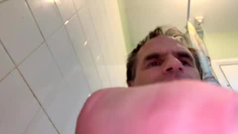 Snapshot of loveit23456 chatting on 01.15.26 getnaked123 online show from 01.15.26