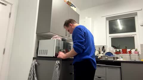 Snapshot of loveit23456 chatting on 02.26.26 getnaked123 online show from 02.26.26