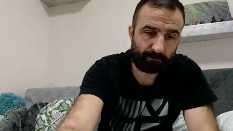 loveivat80 online show from 12.13.24