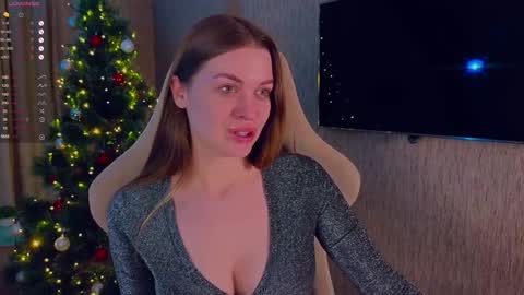 Laura online show from 12.15.24