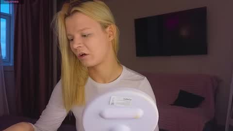 Jenny online show from 04.11.26