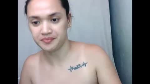 hearty2 Hey guys  Im Jess  online show from 12.11.24