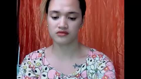 hearty2 Hey guys  Im Jess  online show from 12.15.24