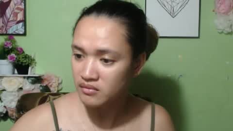 hearty2 Hey guys  Im Jess  online show from 03.01.26