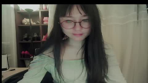 Snapshot of lovely_dana chatting on 03.16.26 DANA KIM online show from 03.16.26