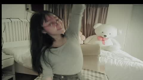 Snapshot of lovely_dana chatting on 03.28.26 DANA KIM online show from 03.28.26