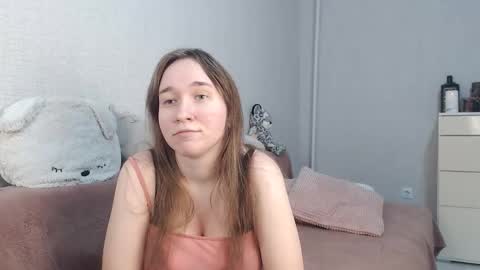 Lovely Hayley online show from 10.19.25