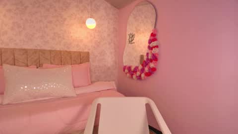 Snapshot of lovely_julls chatting on 02.09.26 lovely_julls online show from 02.09.26