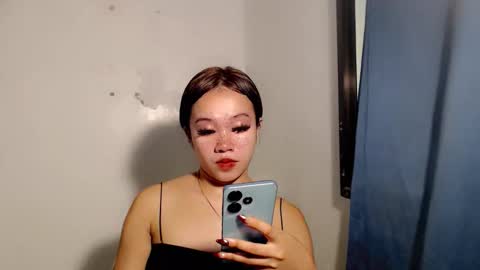 lovely_lianne online show from 05.27.26
