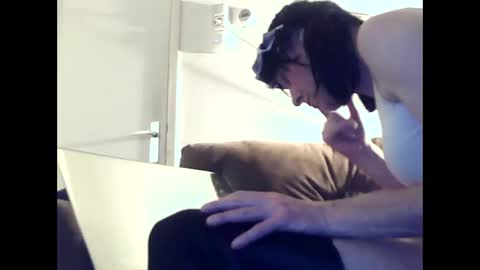 mooie man online show from 02.27.25